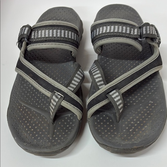 Skechers Reggae Charcoal and Light Gray Sandals - Picture 2 of 7